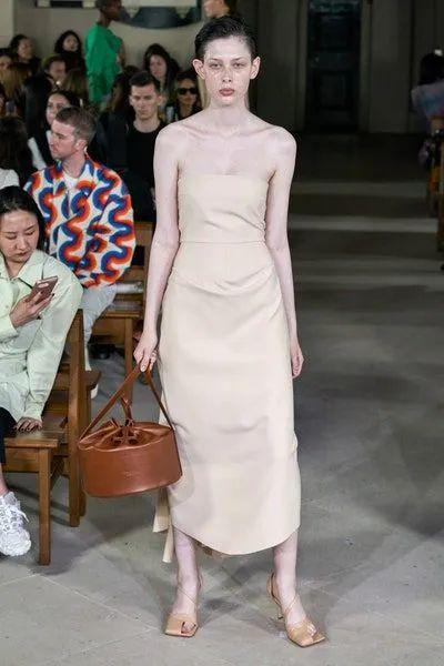 AG九游会 九游会AG高级简约的5个品牌分享请收好(图28)