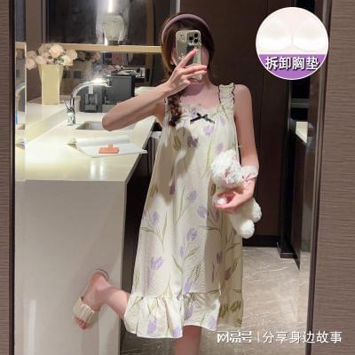 纺AG九游会 九游会AG支宝常熟八达市场极简的黑白配最能穿出时尚感(图5)