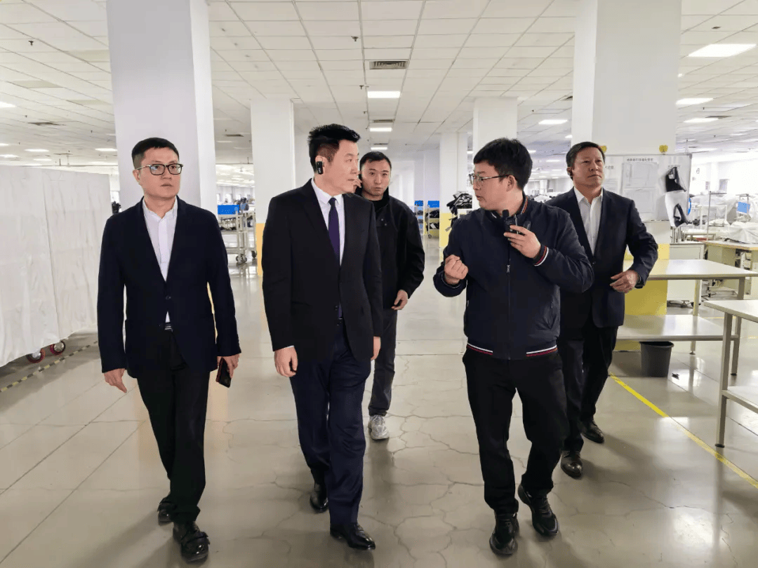 AG九游会 九游会AG龙江森工集团与波司登羽绒服装公司正式签约(图2)